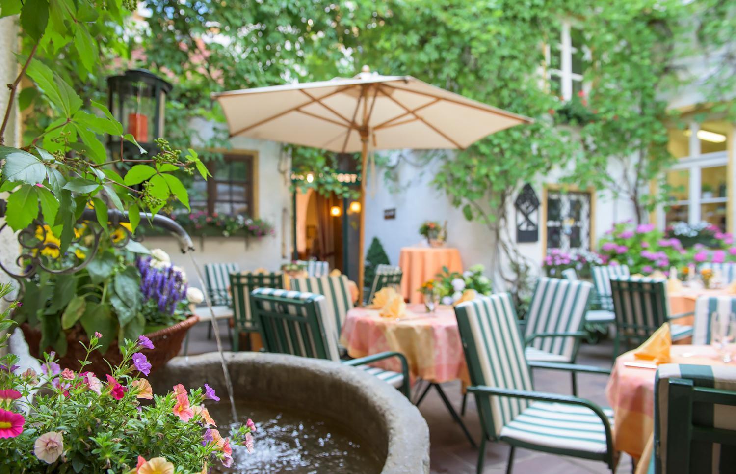 Romantik Hotel Zur Post Fuerstenfeldbruck Eksteriør bilde