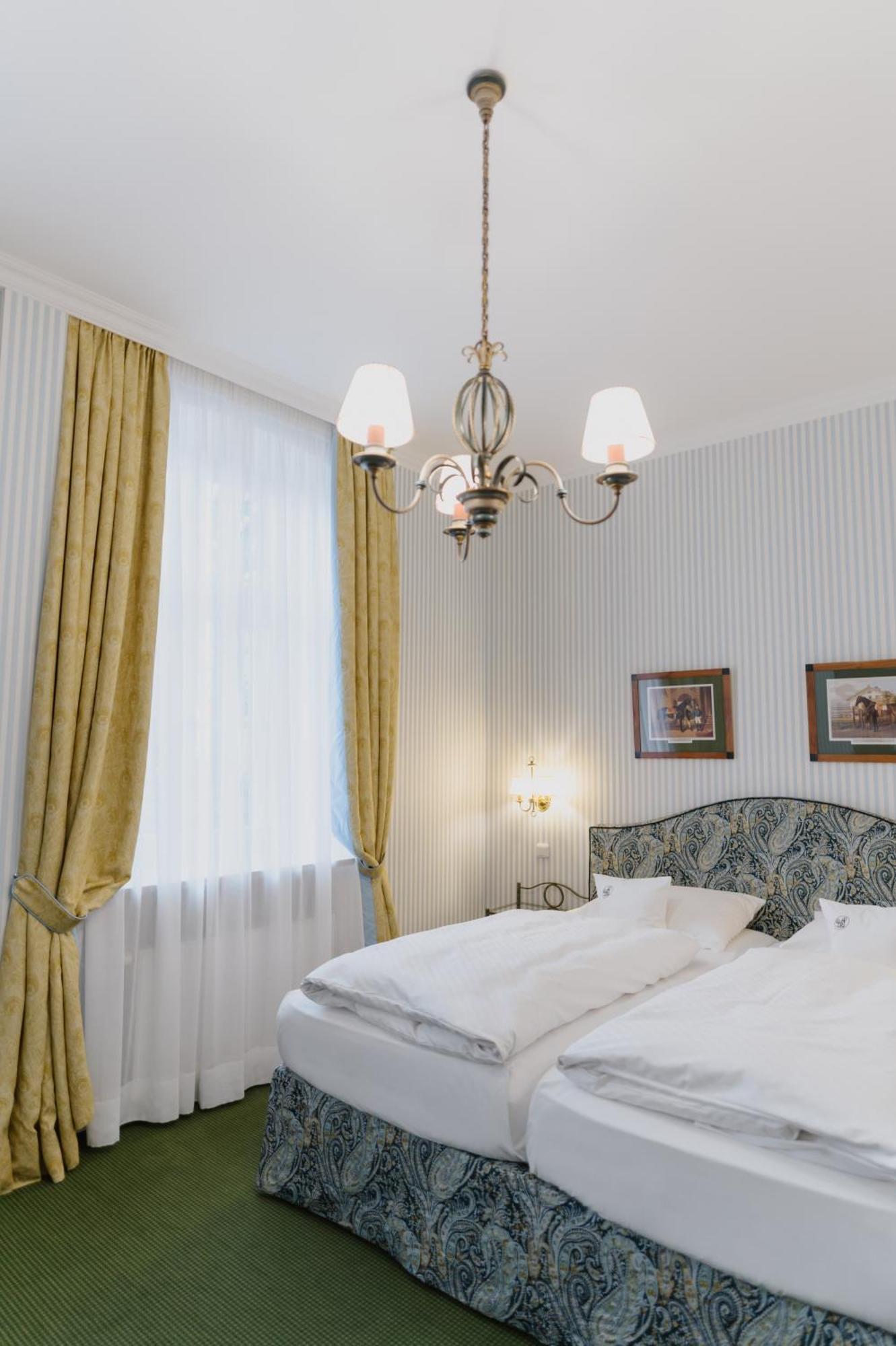 Romantik Hotel Zur Post Fuerstenfeldbruck Eksteriør bilde