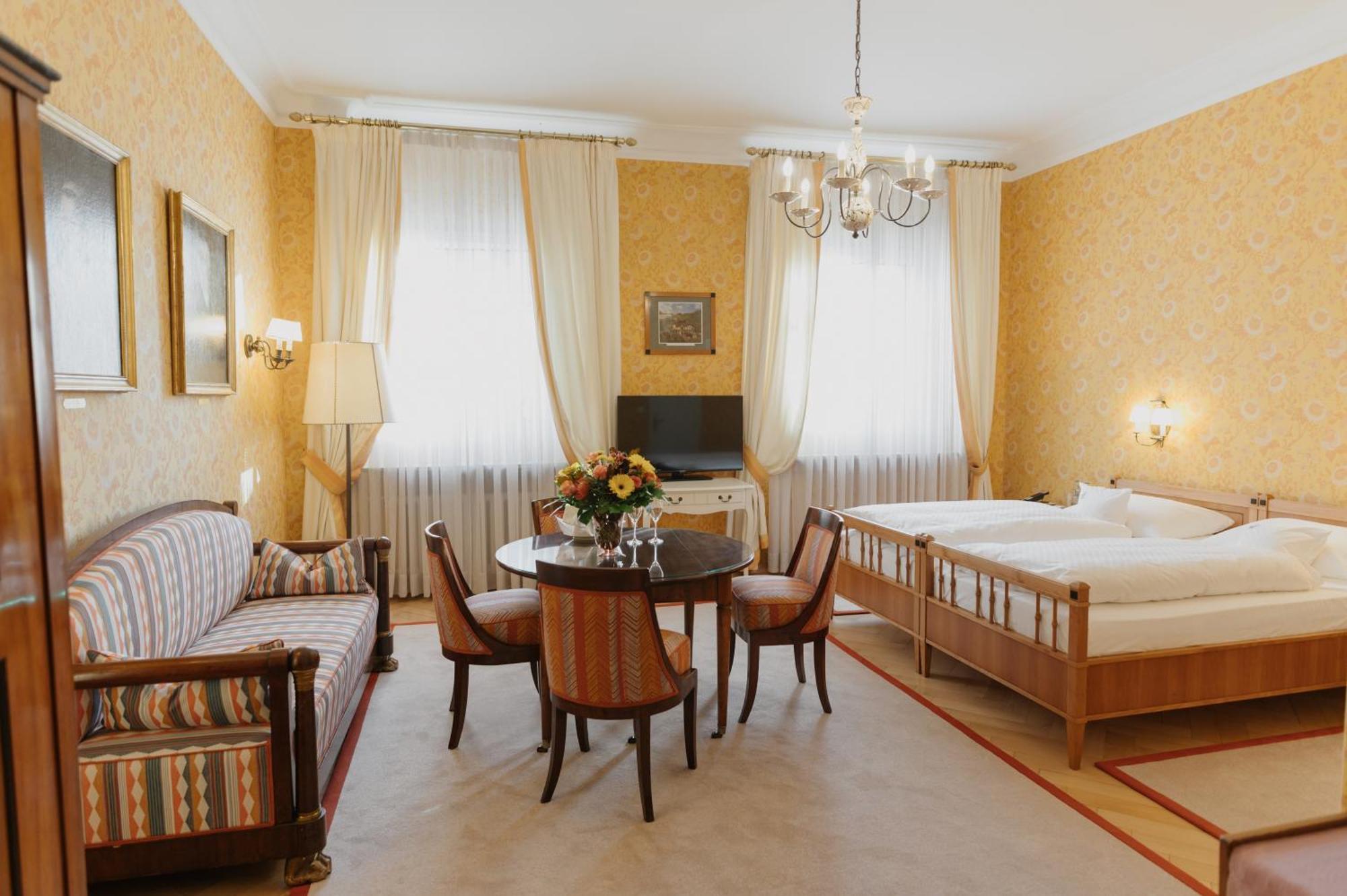 Romantik Hotel Zur Post Fuerstenfeldbruck Eksteriør bilde