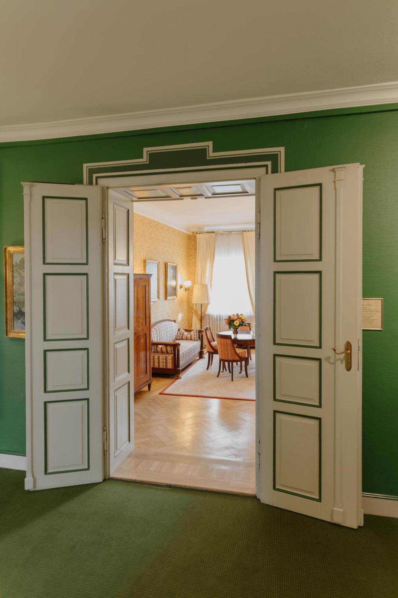 Romantik Hotel Zur Post Fuerstenfeldbruck Eksteriør bilde