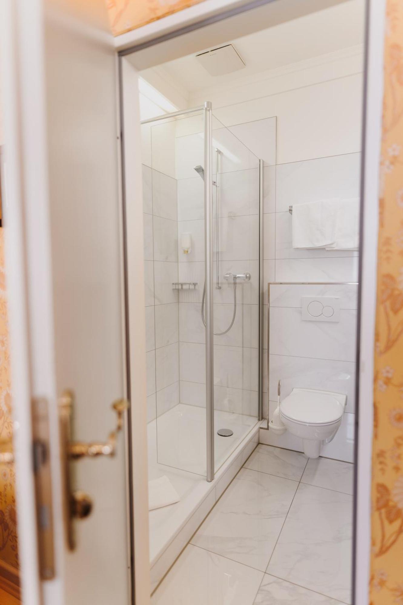 Romantik Hotel Zur Post Fuerstenfeldbruck Eksteriør bilde