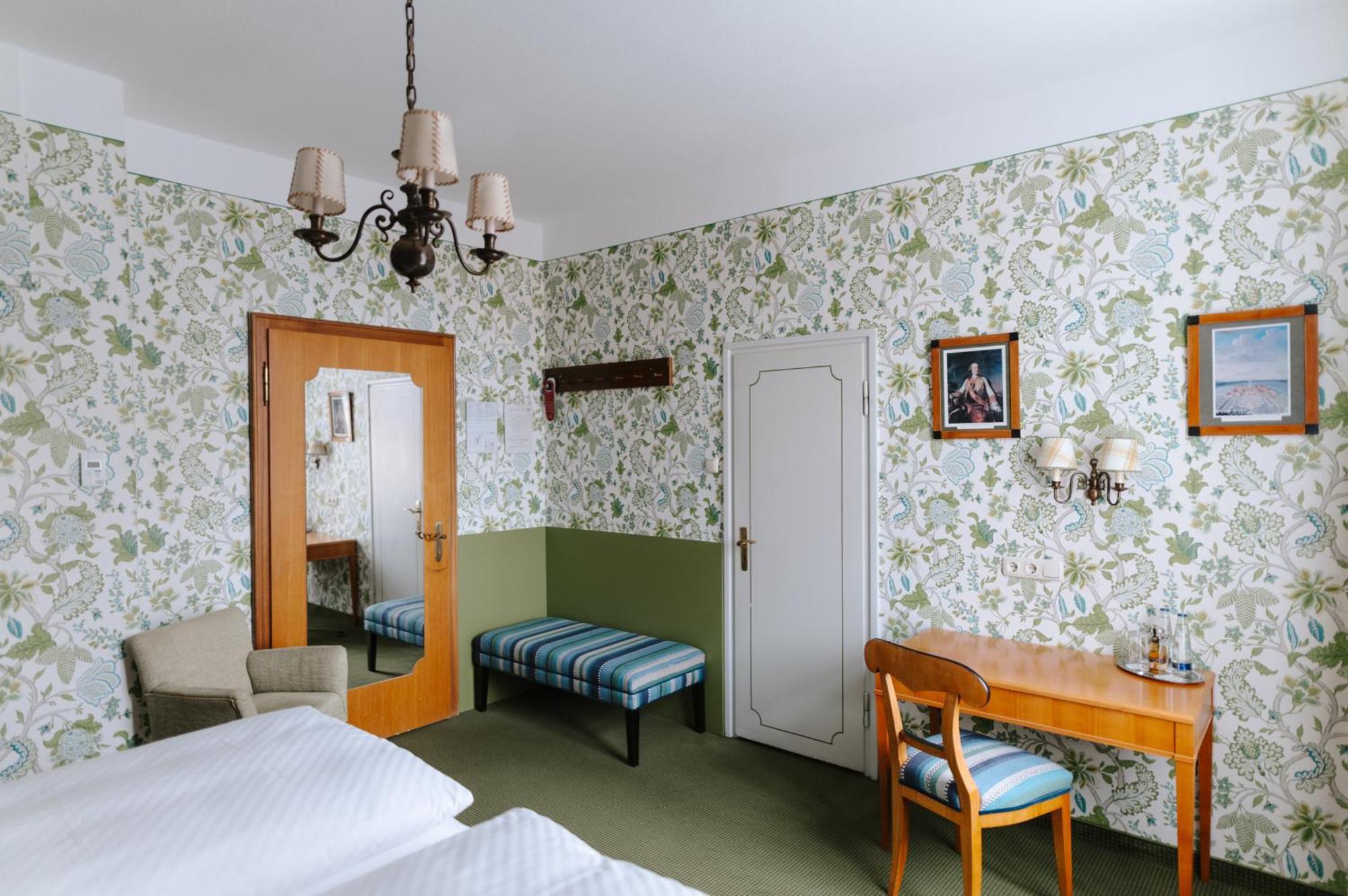 Romantik Hotel Zur Post Fuerstenfeldbruck Eksteriør bilde