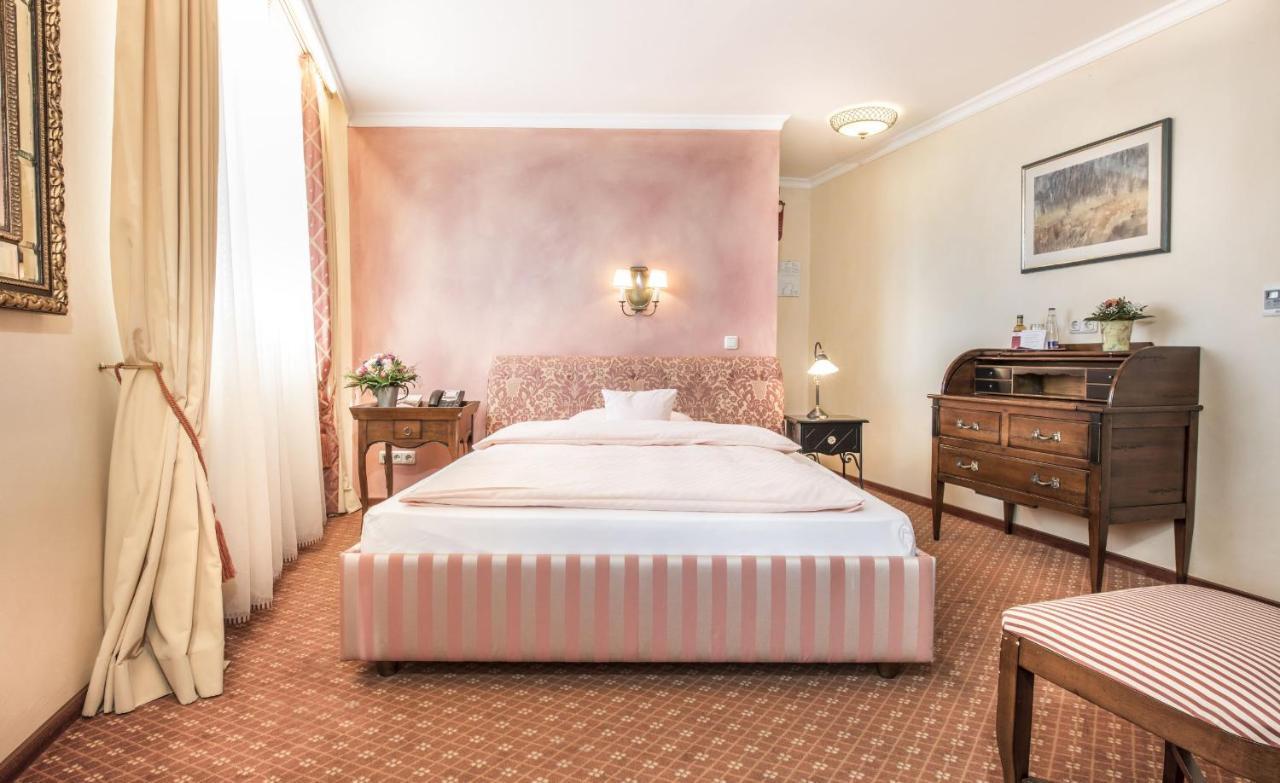 Romantik Hotel Zur Post Fuerstenfeldbruck Eksteriør bilde