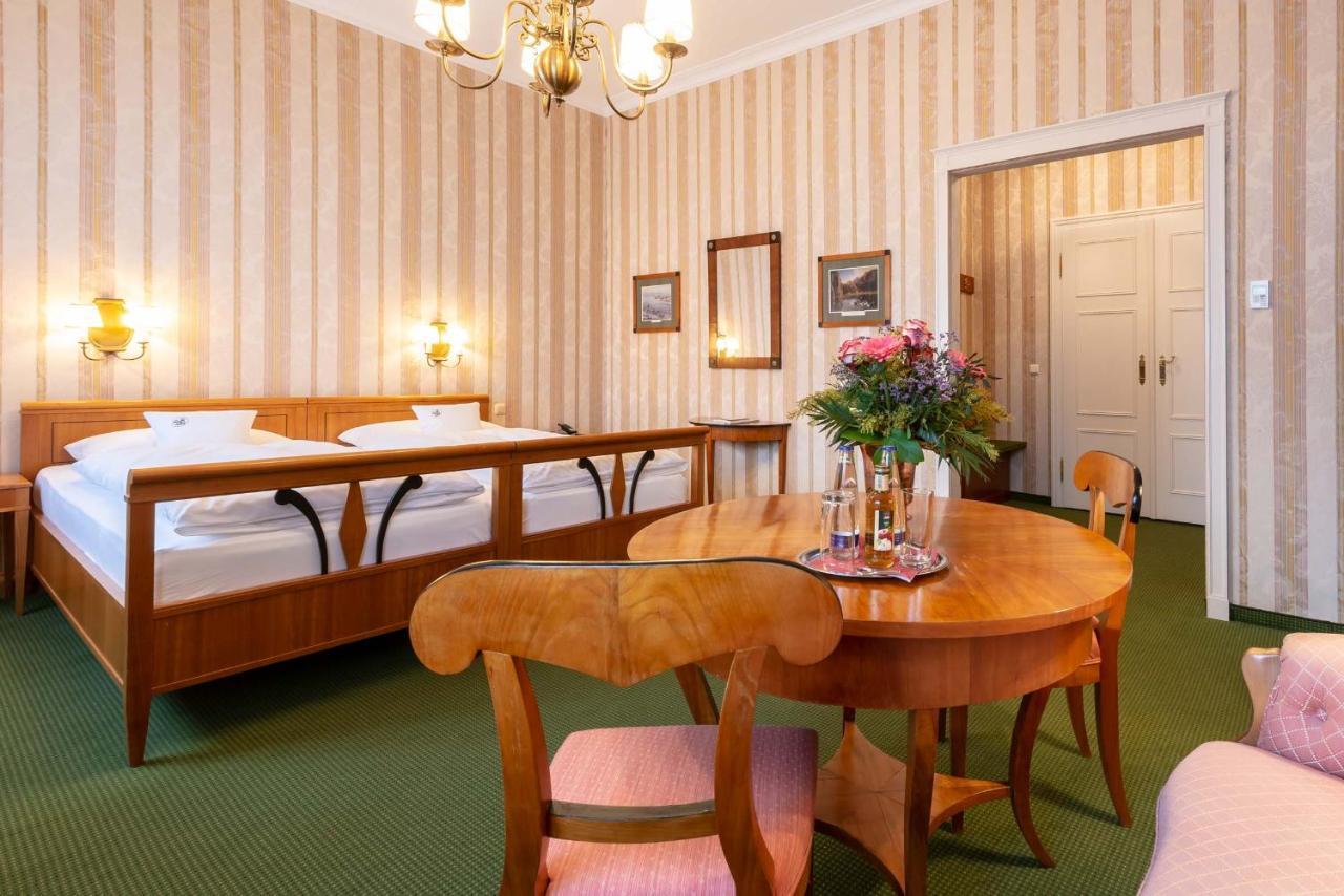 Romantik Hotel Zur Post Fuerstenfeldbruck Eksteriør bilde