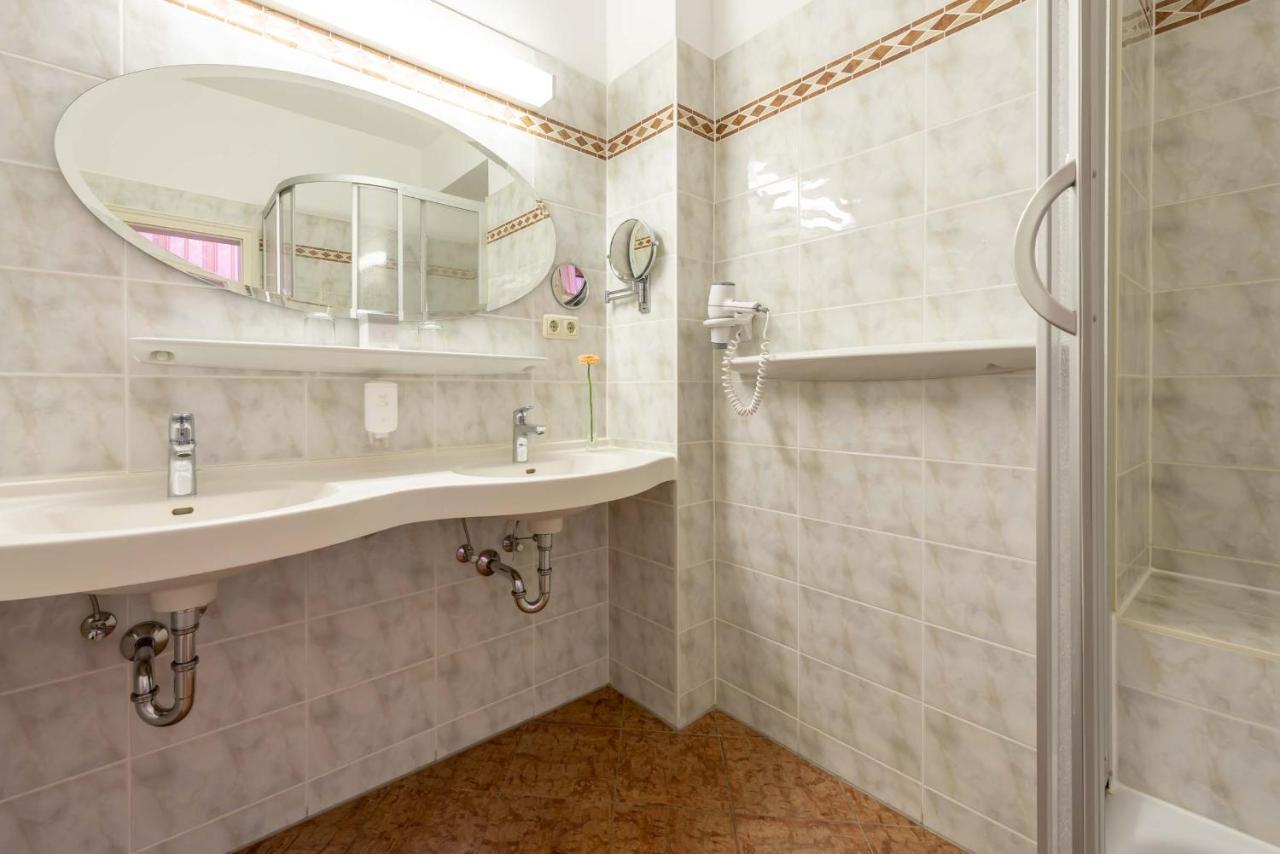 Romantik Hotel Zur Post Fuerstenfeldbruck Eksteriør bilde