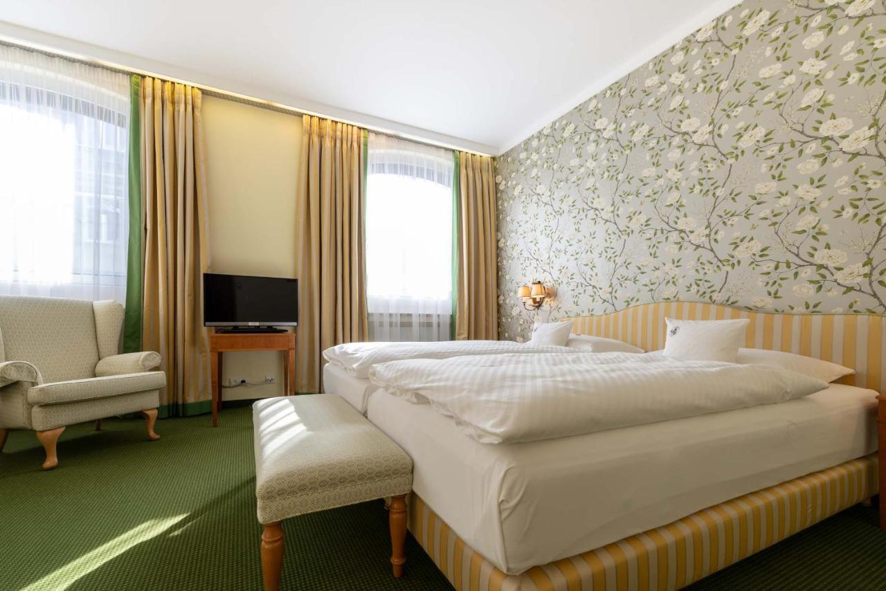 Romantik Hotel Zur Post Fuerstenfeldbruck Eksteriør bilde